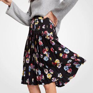 Ann Taylor Black Pleated Skirt Floral Print Pattern